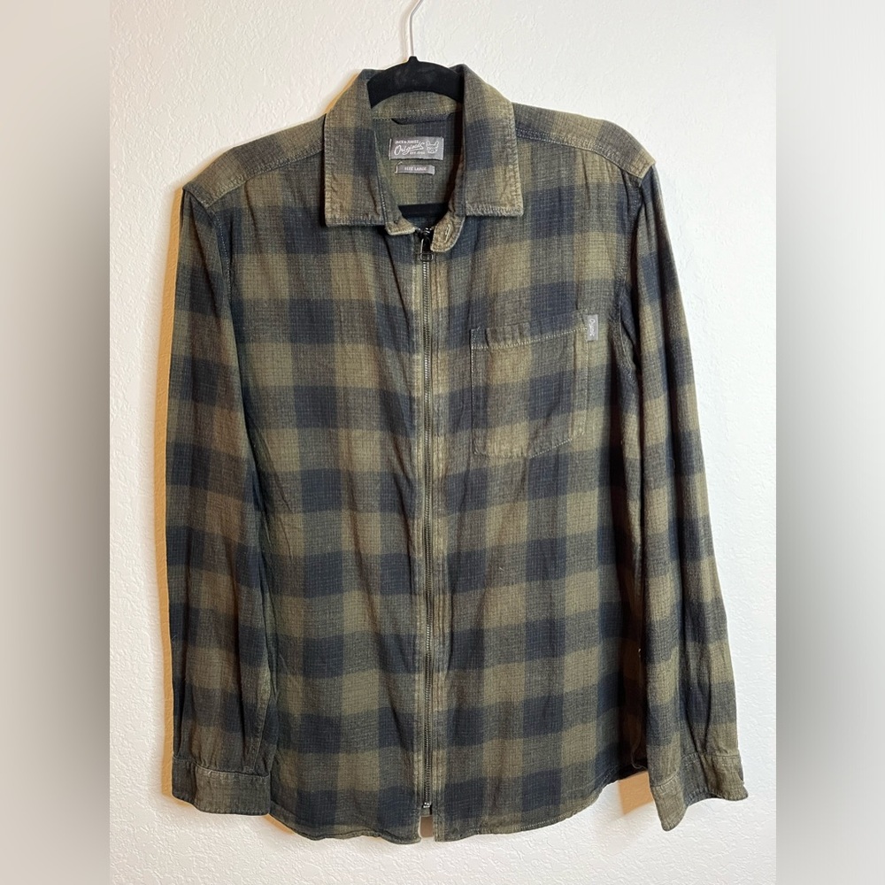 Jack & Jones Originals zip-up, lightweight flannel. Large. Green and black.